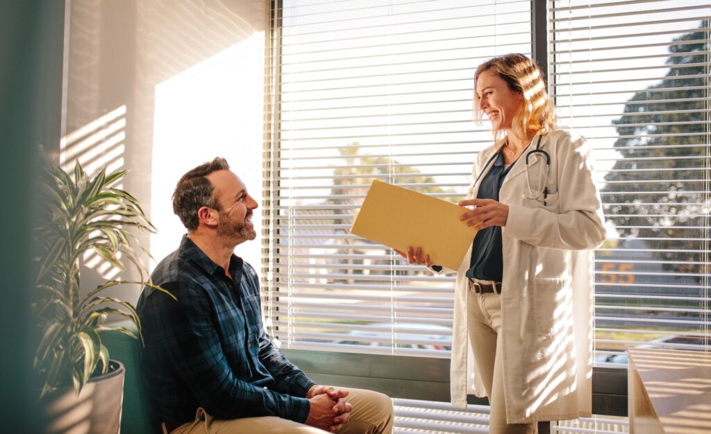 Weight Loss Injection patient with doctor at Stadia for Men in San Antonio